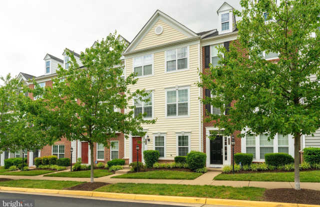 14692 CROSSFIELD WAY - 14692 Crossfield Way, Neabsco, VA 22191