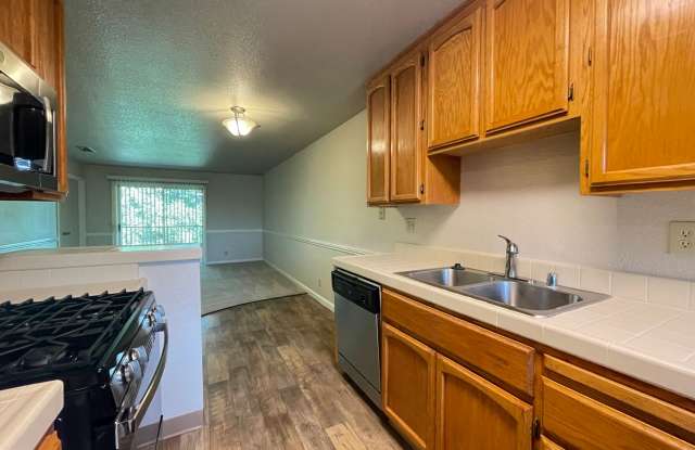 El Camino Ave (5325) photos photos