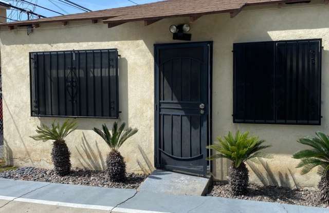 Cute 1 Bedroom ADU perfect for Single or Student photos photos