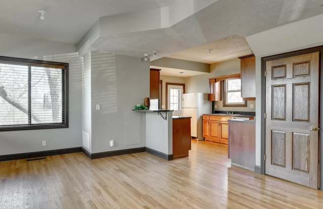 Beautifully Maintained! Gallery 4