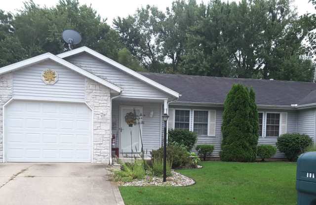 2 Bedroom Duplex in Elkhart! photos photos