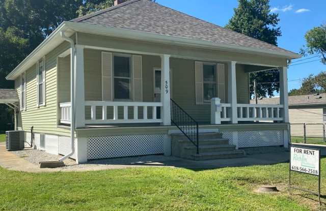 Beautiful 2 Bed 1 Bath Home photos photos Beautiful 2 Bed 1 Bath Home photos photos