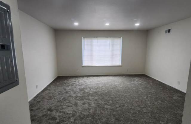 25341 Shiawassee Circle Gallery 4