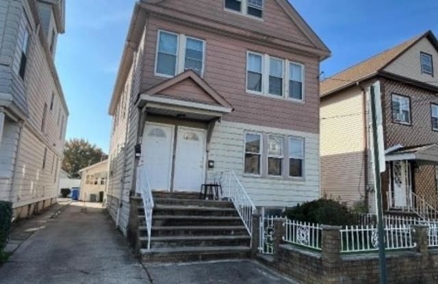 756 Pennington St - 756 Pennington Street, Elizabeth, NJ 07202