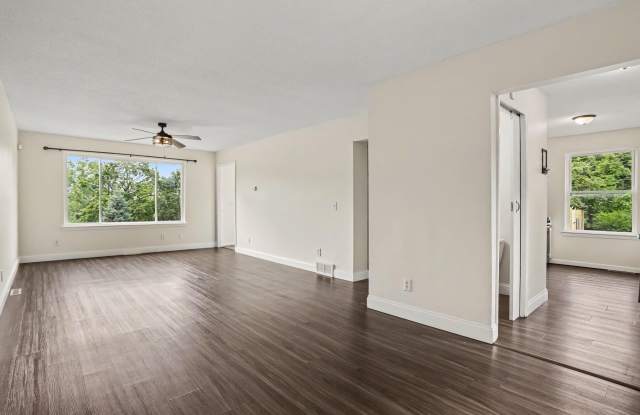 524 Charlotte Avenue Gallery 4