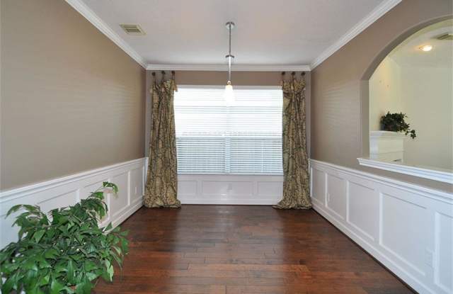 20422 Umber Oak Court Gallery 3