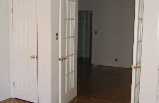 141 DUNCAN AVE - 141 Duncan Ave, Jersey City, NJ 07306