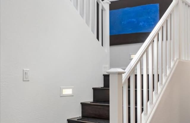 18507 N 94TH Street Gallery 3