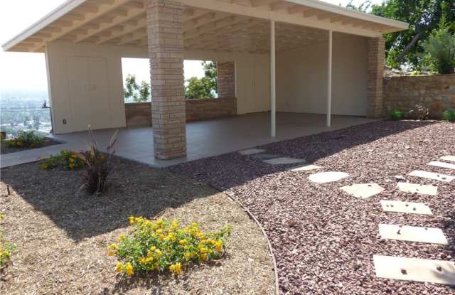 11708 North Circle Gallery 4