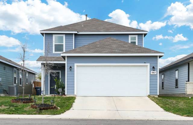 Luxurious 4 bedroom, 3 full bathroom home photos photos