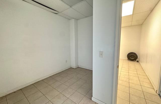 3000 E TIOGA Street Gallery 3
