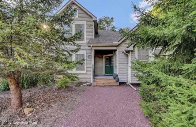 179 Hawthorne Court photos photos