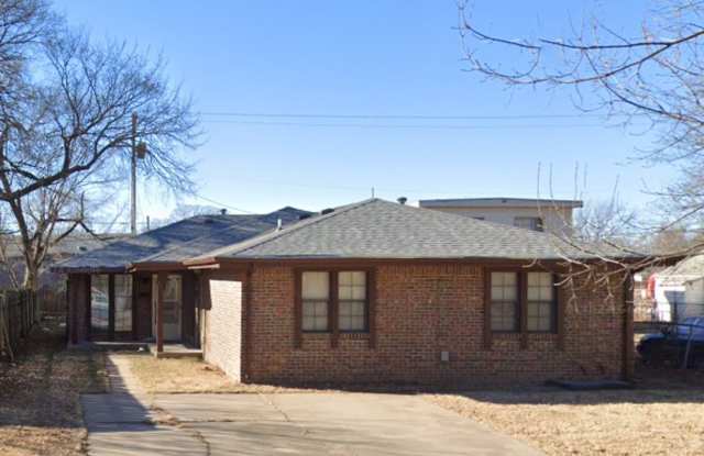 1821 S Mosley photos photos