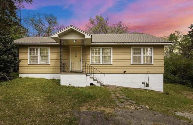 304 23rd Avenue Northeast Gallery 4