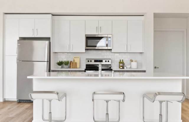 Lincoln Landing photos photos