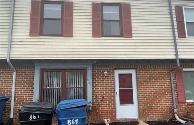 867 Spence Circle - 867 Spence Circle, Virginia Beach, VA 23462