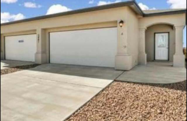 3429 DANA GRAY A - 3429 Dana Grey, El Paso, TX 79938