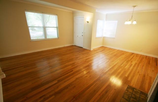 2310 Delaney Avenue Gallery 3