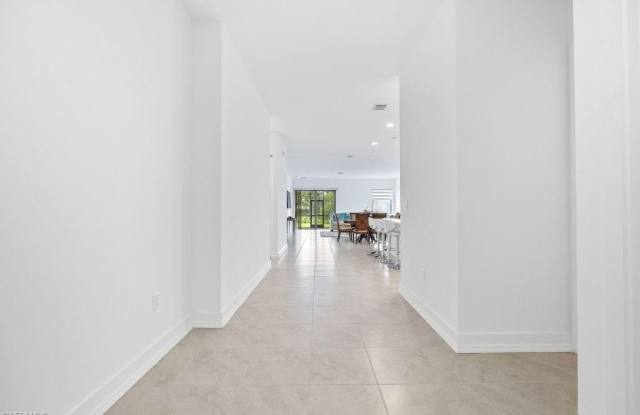 5293 Marano Dr Gallery 3