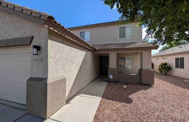 Spacious Galore and Updated!   2 Story 3 Bed/2 Bath + Loft in El Mirage Gallery 3