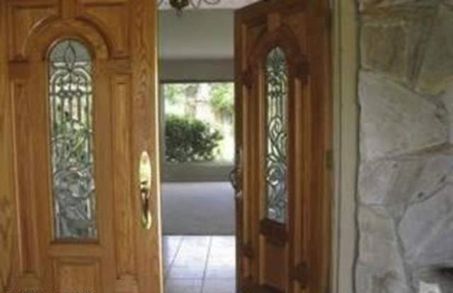 31939 Richgrove Court Gallery 3