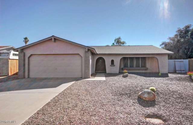 NICE 3 BEDROOM 2 BATH SINGLE LEVEL HOME IN MESA WITH 2 CAR GARAGE photos photos NICE 3 BEDROOM 2 BATH SINGLE LEVEL HOME IN MESA WITH 2 CAR GARAGE photos photos