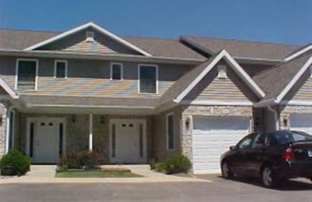 5722 W Vinca Lane - 5722 Vinca Lane, Ellettsville, IN 47429