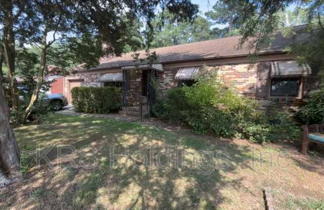 418 Eastwood Dr photos photos