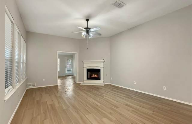 4805 Grinstein Drive Gallery 4