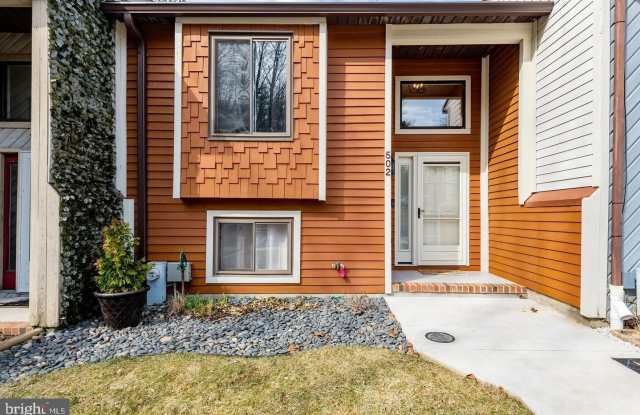 502 GREENHILL Court photos photos