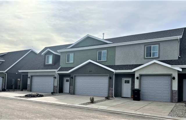 Brand New Townhome! Half off First Month Move in Special! Gallery 2