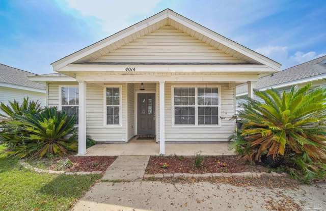 4014 Glenway Dr - 4014 Glenway Drive, Bellview, FL 32526