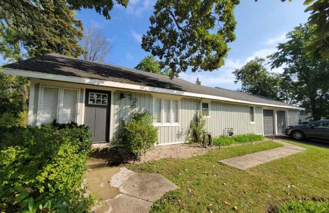 1272 Lee St - 1272 Lee Street, Wheeling, IL 60090 1272 Lee St - 1272 Lee Street, Wheeling, IL 60090