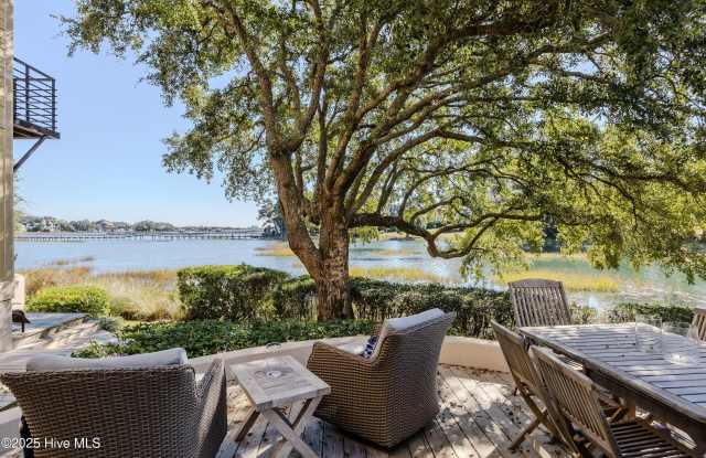 345 Bradley Drive unit: 16 photos photos 345 Bradley Drive unit: 16 photos photos