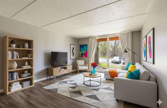 Woodland Ridge photos photos