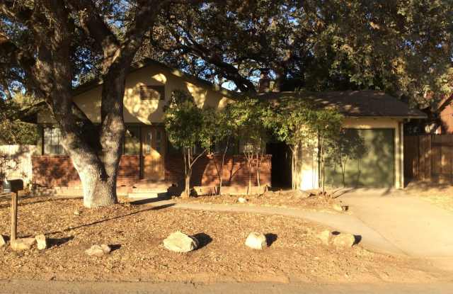 Cute Downtown House! photos photos Cute Downtown House! photos photos