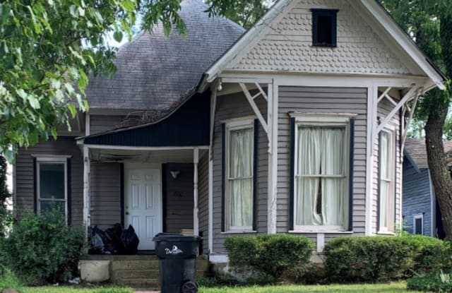 800 W Gandy St - 800 West Gandy Street, Denison, TX 75020