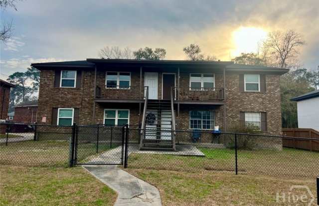 2511 Oak Forest Drive unit: A photos photos