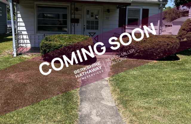 Love Where You Live in this Cozy 2 Bedroom Cottage Newly Remodeled photos photos