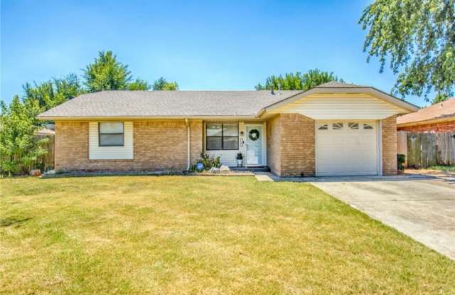 1102 West Griggs Way photos photos