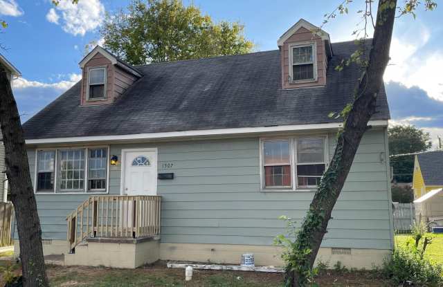 1507 DIXON STREET - 1507 Dixon Street, Fredericksburg, VA 22401
