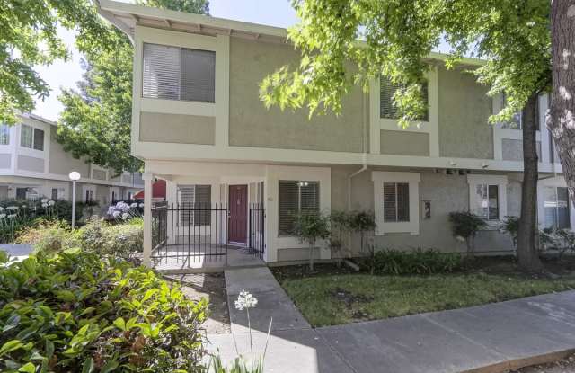 40 Muirfield Ct Gallery 3