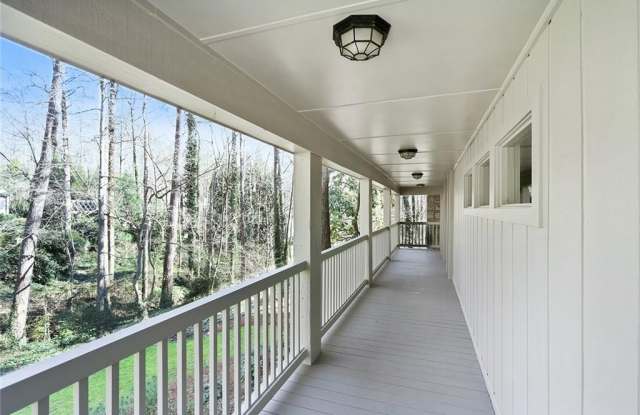 5165 Vernon Springs Trail NW Gallery 3