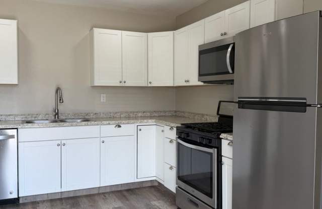 Upgraded 1BD/1BA Apartment in Lakeside, CA - 1/2 Off Move-In Special! Gallery 4
