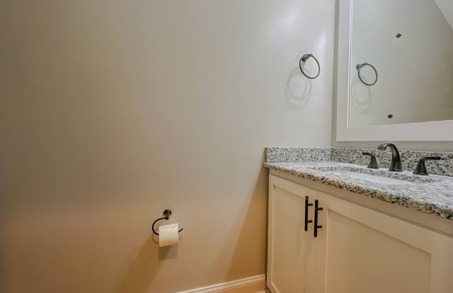4089 Maranatha Lane - A Gallery 4