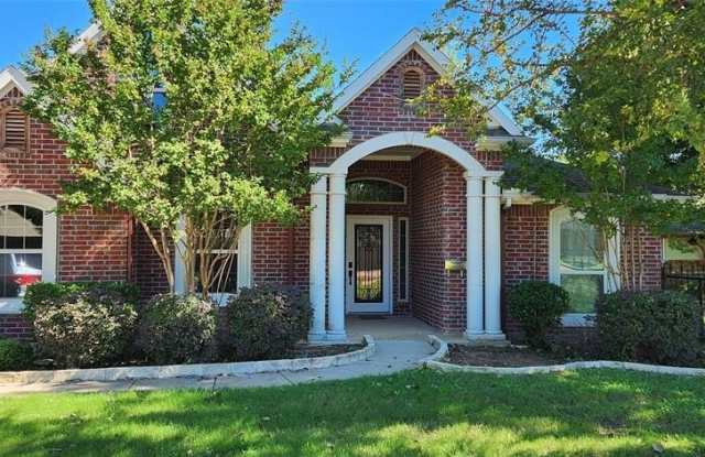 3819 Shorewood Drive - 3819 Shorewood Drive, Arlington, TX 76016
