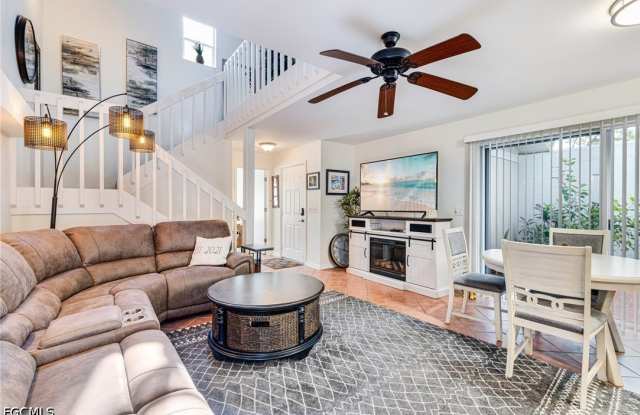 13740 Downing Lane photos photos