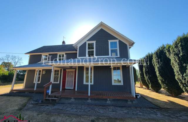 Charming Historic 3-Bedroom Home for Lease! Move in Special $150 credit on your first full month's rent ** photos photos