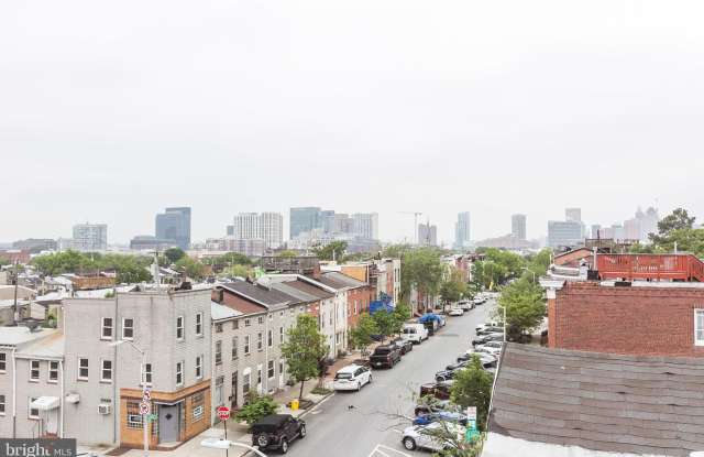 249 S CHESTER STREET Gallery 4
