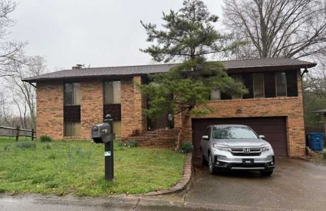 4 Bedroom, 3 Bath Rental Home - 2238 Circle Drive, Cabell County, WV 25541 4 Bedroom, 3 Bath Rental Home - 2238 Circle Drive, Cabell County, WV 25541